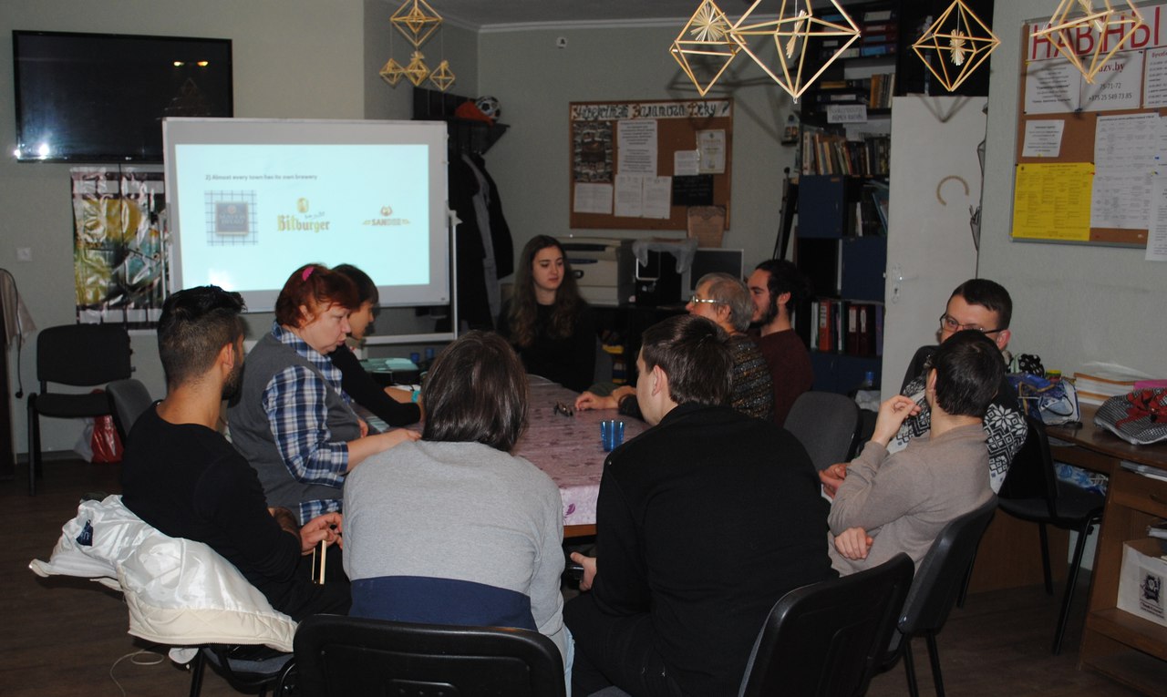 Валанцёрка з Германіі будзе дапамагаць настаўнікам у гродзенскай школе Валанцёрка з Германіі будзе дапамагаць настаўнікам у гродзенскай школе