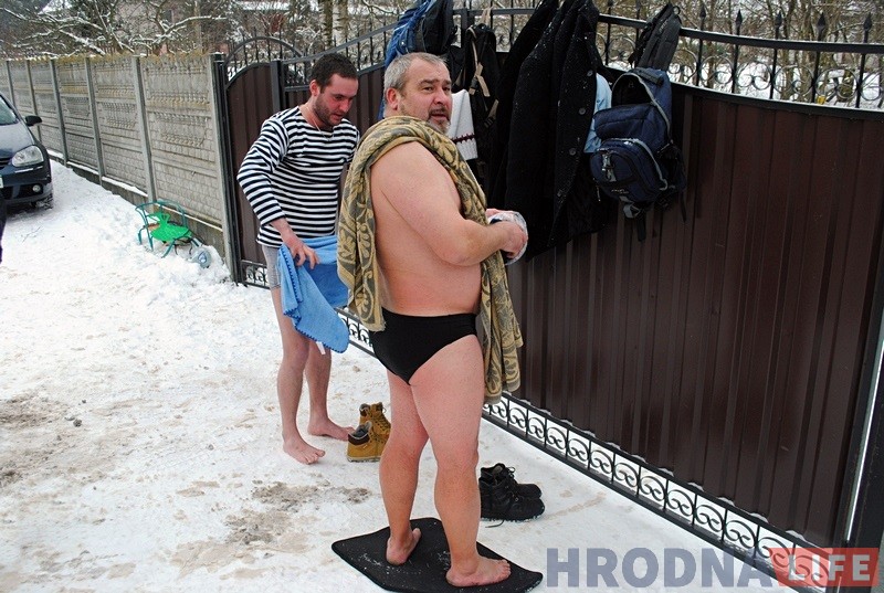 Гродзенцы на Юбілейным возеры святкавалі Вадохрышча Гродзенцы на Юбілейным возеры святкавалі Вадохрышча