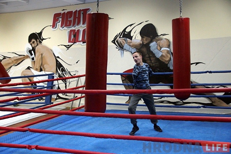 Хлопец, якi можа пастаяць за сябе. Як гродзенец стаў баксёрам без рук Хлопец, якi можа пастаяць за сябе. Як гродзенец стаў баксёрам без рук