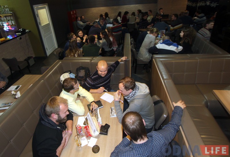 Беларускі паб-квіз другі раз прайшоў у Гродне Беларускі паб-квіз другі раз прайшоў у Гродне