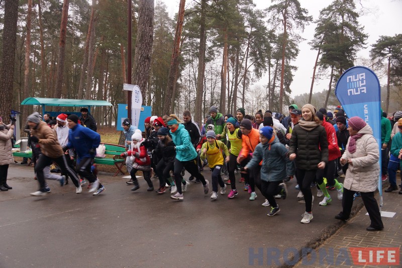 У навагоднім забегу цвярозасці ў Гродне ўпершыню паўдзельнічалі замежнікі і гіравікі У навагоднім забегу цвярозасці ў Гродне ўпершыню паўдзельнічалі замежнікі і гіравікі
