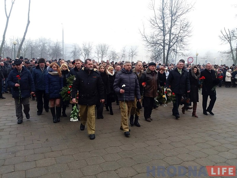 Памяць воінаў-інтэрнацыяналістаў ушанавалі на мітынгу ў Гродне Памяць воінаў-інтэрнацыяналістаў ушанавалі на мітынгу ў Гродне
