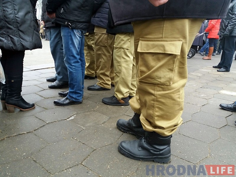 Памяць воінаў-інтэрнацыяналістаў ушанавалі на мітынгу ў Гродне Памяць воінаў-інтэрнацыяналістаў ушанавалі на мітынгу ў Гродне