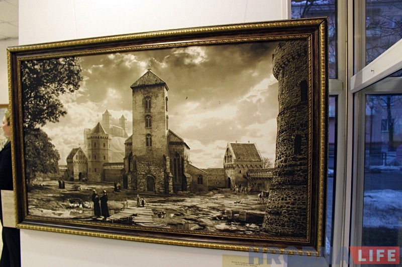 Як выглядалі замкі сярэднявечнай Літвы паказваюць у Гродзенскай выставачнай зале Як выглядалі замкі сярэднявечнай Літвы паказваюць у Гродзенскай выставачнай зале