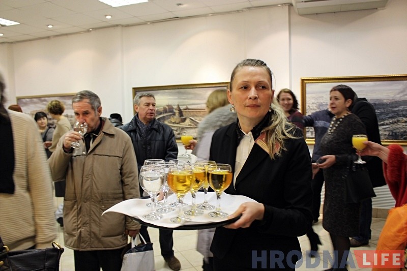 Як выглядалі замкі сярэднявечнай Літвы паказваюць у Гродзенскай выставачнай зале Як выглядалі замкі сярэднявечнай Літвы паказваюць у Гродзенскай выставачнай зале