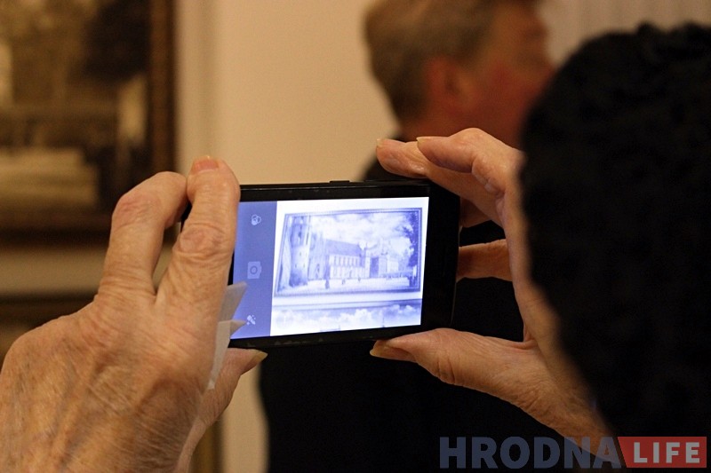 Як выглядалі замкі сярэднявечнай Літвы паказваюць у Гродзенскай выставачнай зале Як выглядалі замкі сярэднявечнай Літвы паказваюць у Гродзенскай выставачнай зале