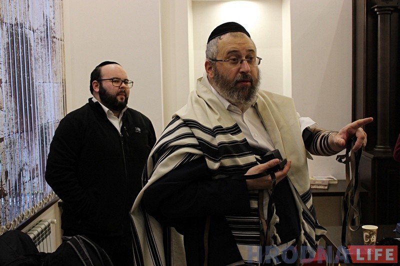 "Прыехаць і памаліцца - гэта цуд". Англійскія школьнікі наведалі Гродна і ўшанавалі памяць мясцовых яўрэяў "Прыехаць і памаліцца - гэта цуд". Англійскія школьнікі наведалі Гродна і ўшанавалі памяць мясцовых яўрэяў