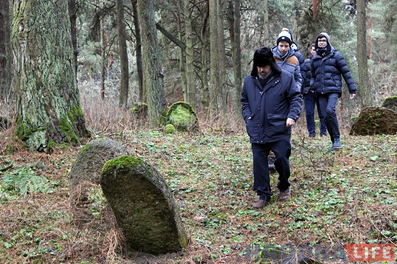 "Прыехаць і памаліцца - гэта цуд". Англійскія школьнікі наведалі Гродна і ўшанавалі памяць мясцовых яўрэяў "Прыехаць і памаліцца - гэта цуд". Англійскія школьнікі наведалі Гродна і ўшанавалі памяць мясцовых яўрэяў