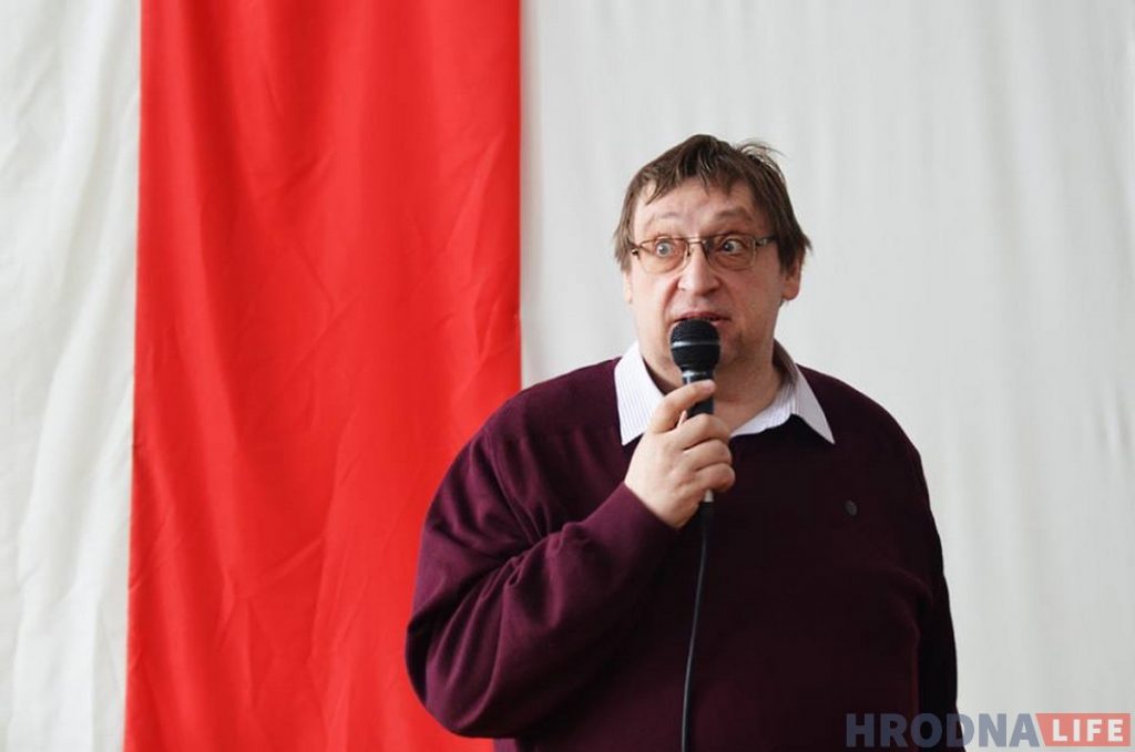 Белыя ружы “маленькага Парыжа” ці гісторыя складзеная з дэталяў. Аляксандр Фядута пра тое чаму важна пісаць успаміны