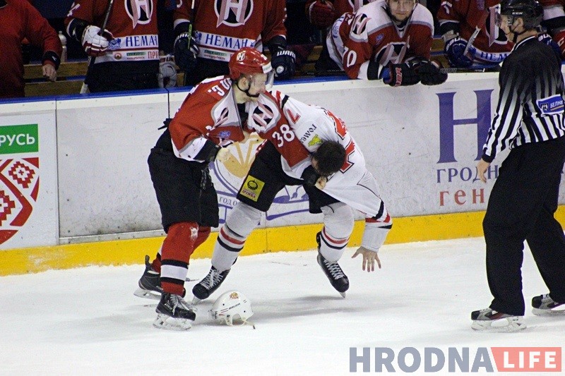 "Нёман" абыграў "Гомель" у першым паўфінальным матчы Кубка прэзідэнта "Нёман" абыграў "Гомель" у першым паўфінальным матчы Кубка прэзідэнта