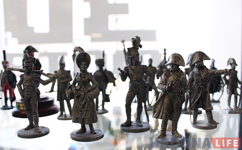 "Салдацікі - мая любоў". Гродзенскі калекцыянер расказаў пра свае цэнныя фiгуркi "Салдацікі - мая любоў". Гродзенскі калекцыянер расказаў пра свае цэнныя фiгуркi