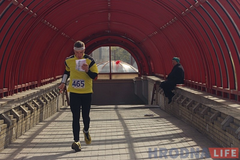"Адкрыты Кубак Гродна - 2017" па спартовым арыентаванні праходзіць у горадзе і ваколіцах нягледзячы на кепскае надвор'е