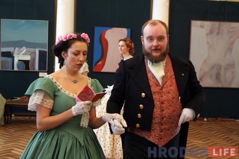 Вясновы крыналiнавы баль прайшоў у гродзенскім Новым замку Вясновы крыналiнавы баль прайшоў у гродзенскім Новым замку