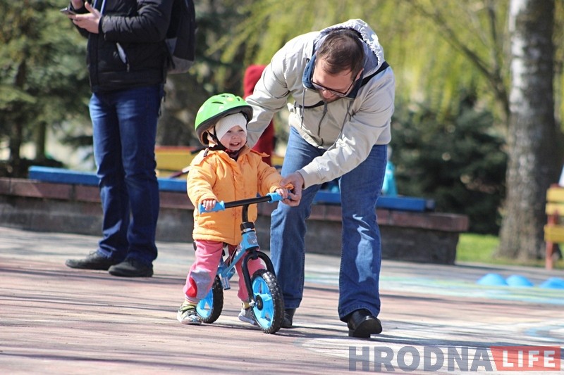 Маленькіх гродзенцаў i iх бацькоў запрашаюць пазнаёміцца з бегавеламі Маленькіх гродзенцаў i iх бацькоў запрашаюць пазнаёміцца з бегавеламі