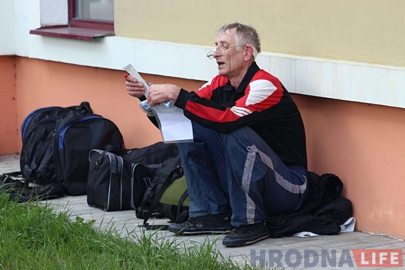 "Адкрыты Кубак Гродна - 2017" па спартовым арыентаванні праходзіць у горадзе і ваколіцах нягледзячы на кепскае надвор'е "Адкрыты Кубак Гродна - 2017" па спартовым арыентаванні праходзіць у горадзе і ваколіцах нягледзячы на кепскае надвор'е