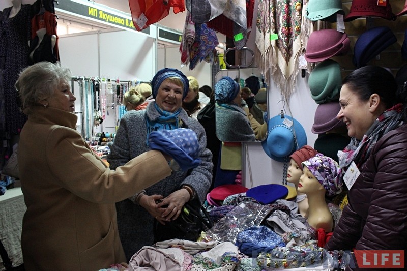 Аляксандр Саладуха на Савецкай плошчы адкрыў буйную выставу-кірмаш "КРЯК" Аляксандр Саладуха на Савецкай плошчы адкрыў буйную выставу-кірмаш "КРЯК"