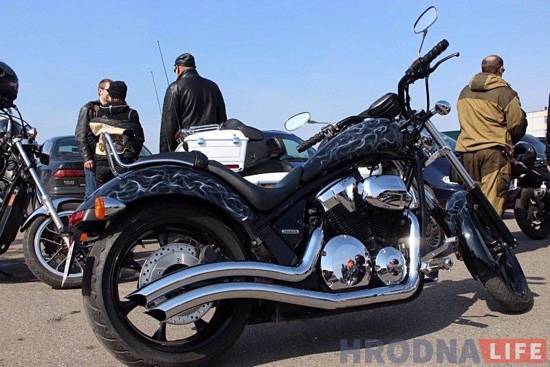 "Каб адкаталі ўвесь сезон у задавальненне". Сотні байкераў адкрылі новы мотасезон у Гродне "Каб адкаталі ўвесь сезон у задавальненне". Сотні байкераў адкрылі новы мотасезон у Гродне