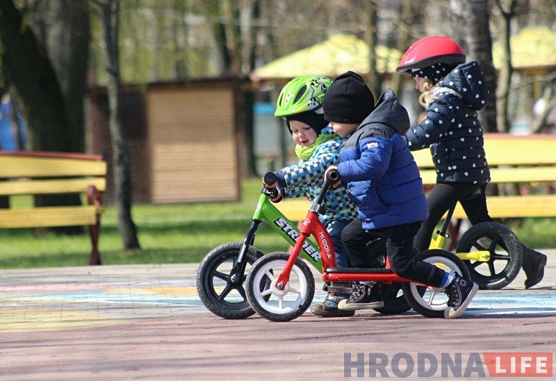Маленькіх гродзенцаў i iх бацькоў запрашаюць пазнаёміцца з бегавеламі Маленькіх гродзенцаў i iх бацькоў запрашаюць пазнаёміцца з бегавеламі