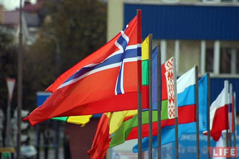 "Адкрыты Кубак Гродна - 2017" па спартовым арыентаванні праходзіць у горадзе і ваколіцах нягледзячы на кепскае надвор'е "Адкрыты Кубак Гродна - 2017" па спартовым арыентаванні праходзіць у горадзе і ваколіцах нягледзячы на кепскае надвор'е