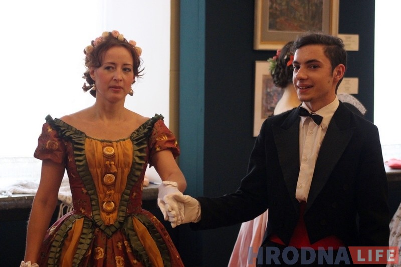 Вясновы крыналiнавы баль прайшоў у гродзенскім Новым замку Вясновы крыналiнавы баль прайшоў у гродзенскім Новым замку