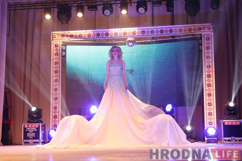 “Гарадзенскай Беларусачкай-2017” стала школьная настаўніца “Гарадзенскай Беларусачкай-2017” стала школьная настаўніца