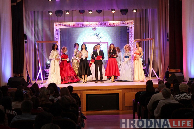 “Гарадзенскай Беларусачкай-2017” стала школьная настаўніца “Гарадзенскай Беларусачкай-2017” стала школьная настаўніца