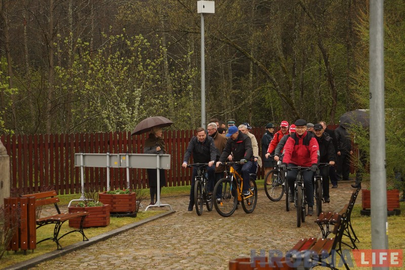 Па вадзе, на ровары і пешшу. Перайсці мяжу на Аўгустоўскім канале стала прасцей