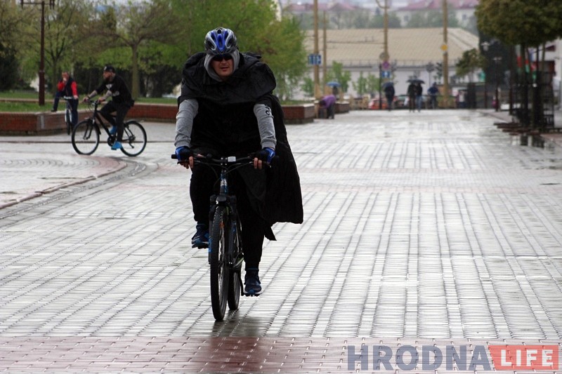 Масавым велапрабегам сотні гродзенцаў адкрылі новы сезон Масавым велапрабегам сотні гродзенцаў адкрылі новы сезон