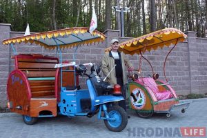 Аўтарэтраклуб "Вінтаж" прадставіў гродзенцам уласныя рыкшы