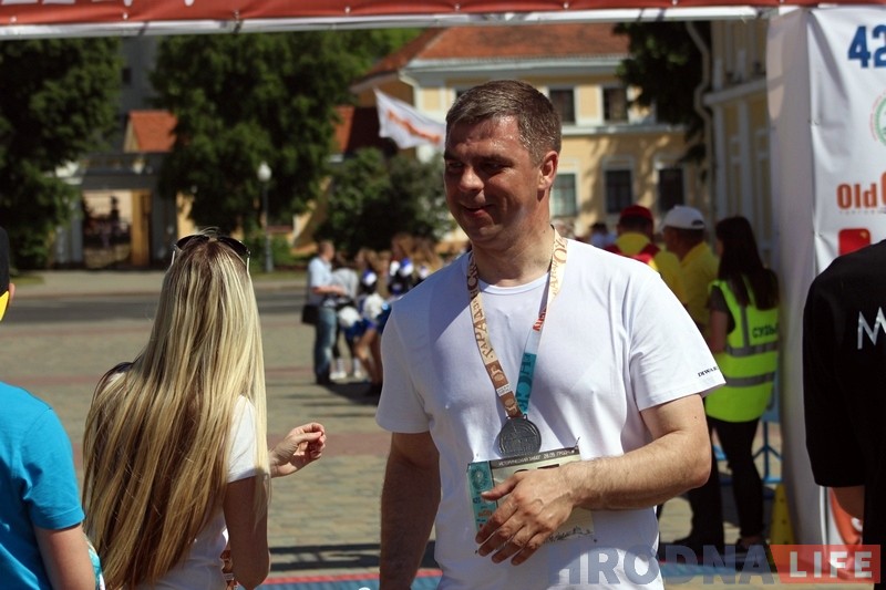 "Траса цяжкая - шмат уздымаў і пякучае сонца". Па вуліцах горада прайшоў забег "Гарадзенская вандроўка"