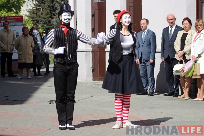 Ад Майдадыра да піратаў: у Гродне прайшоў трэці парад дзіцячых вазкоў Ад Майдадыра да піратаў: у Гродне прайшоў трэці парад дзіцячых вазкоў