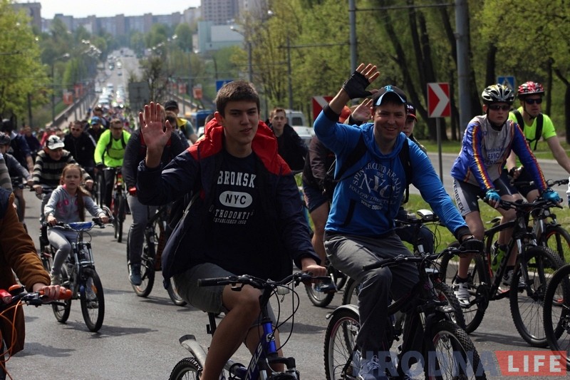 Масавым велапрабегам сотні гродзенцаў адкрылі новы сезон Масавым велапрабегам сотні гродзенцаў адкрылі новы сезон