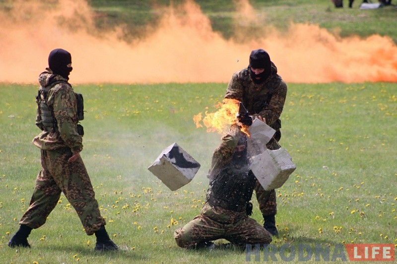 Фотарэпартаж: Гродна адзначае Дзень Перамогі Фотарэпартаж: Гродна адзначае Дзень Перамогі