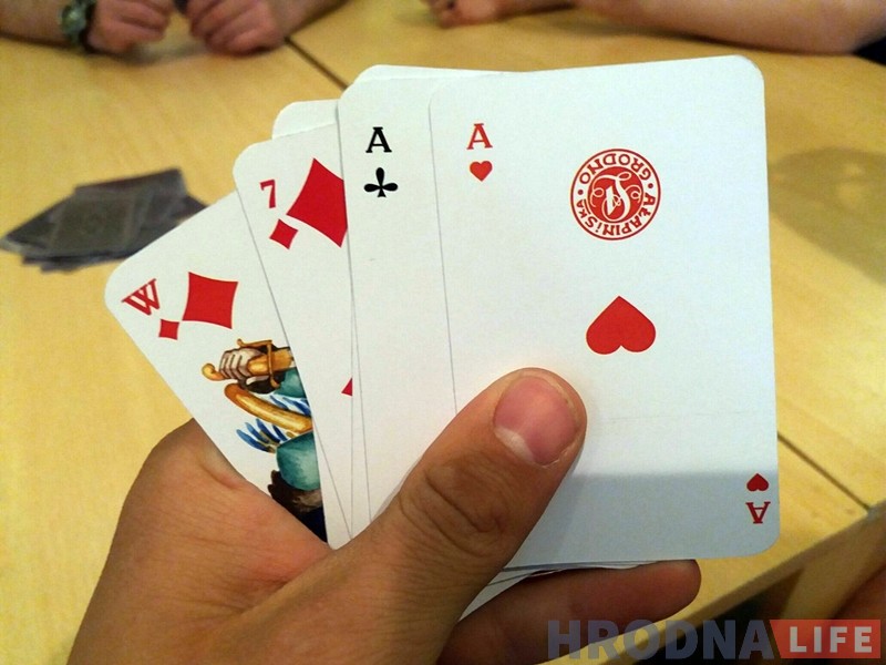 10 асаблівасцяў гродзенскіх ігральных карт Лапіных