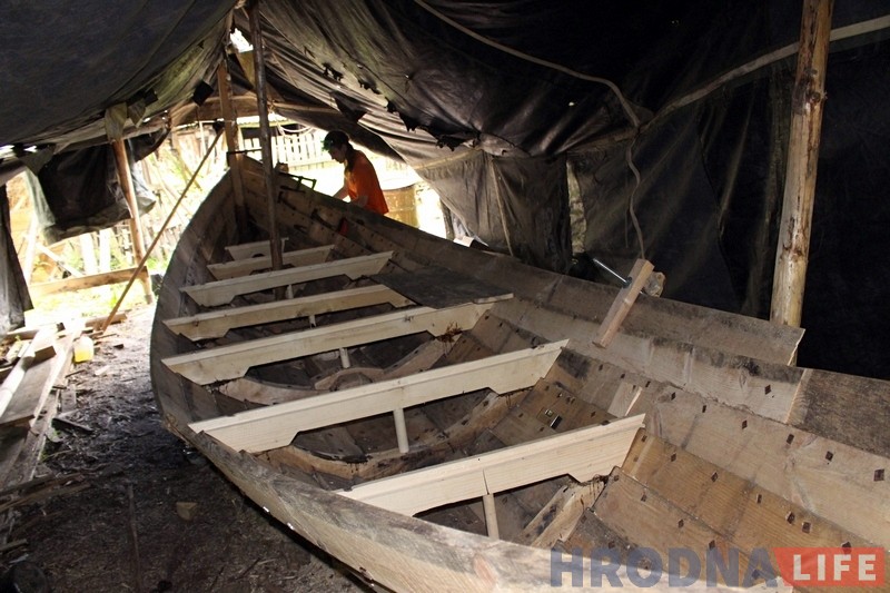 Гродзенец паводле старых чарцяжоў будуе ладдзю вікінгаў, каб даплыць да Балтыкі Гродзенец паводле старых чарцяжоў будуе ладдзю вікінгаў, каб даплыць да Балтыкі
