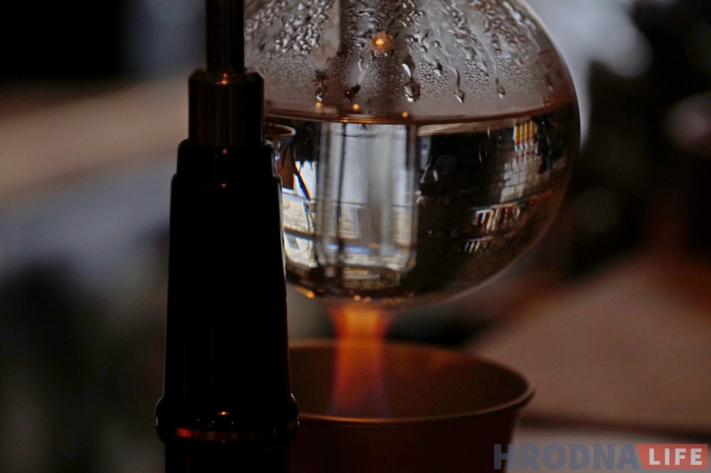 Замест эспрэса-машыны – сіфон. Тэстуем альтэрнатыву ў прыгатаванні кавы