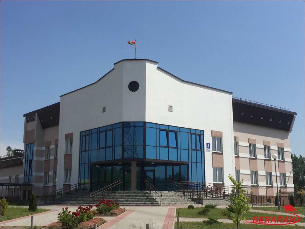 «Я думаў, вязу каштоўныя камяні». Жыхара Гродна судзяць за кантрабанду гашышу на 2 млн долараў