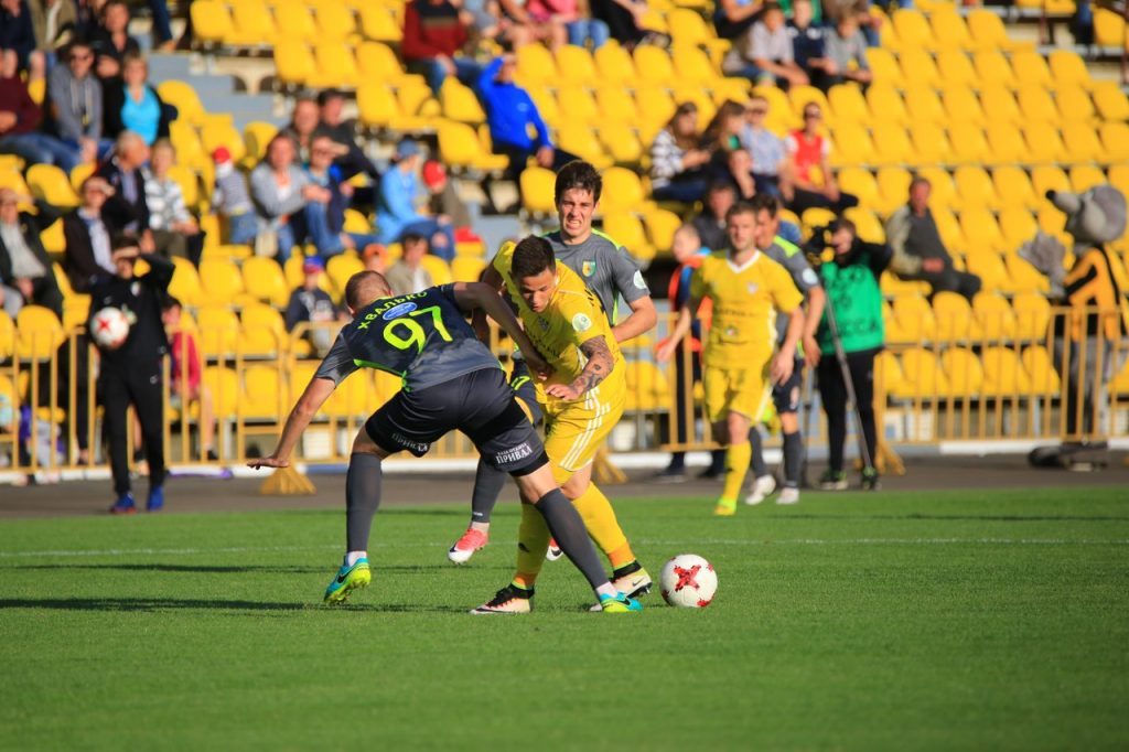 "Нёман" згуляў унічыю з "Шахцёрам" і пасля першага круга захаваў за сабой пятае месца