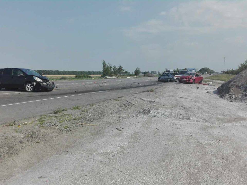 Каля Кіева сутыкнуліся аўтамабілі з Гродзенскага рэгіёна. Медыкі выстаўляюць рахунак: 350 даляраў за суткі (Відэа)
