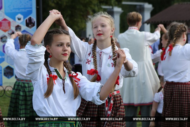 Фестываль на Аўгустоўскім канале адраджае традыцыі беларуска-польска-літоўскага памежжа