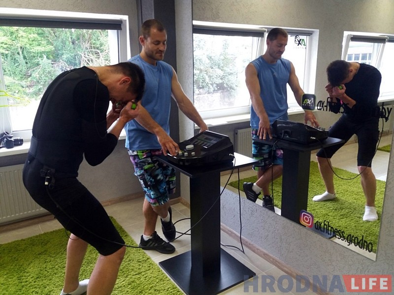 Новы фітнес у Гродне: 20-хвілінная EMS-трэніроўка можа замяніць 2 гадзіны ў трэнажорнай зале Новы фітнес у Гродне: 20-хвілінная EMS-трэніроўка можа замяніць 2 гадзіны ў трэнажорнай зале