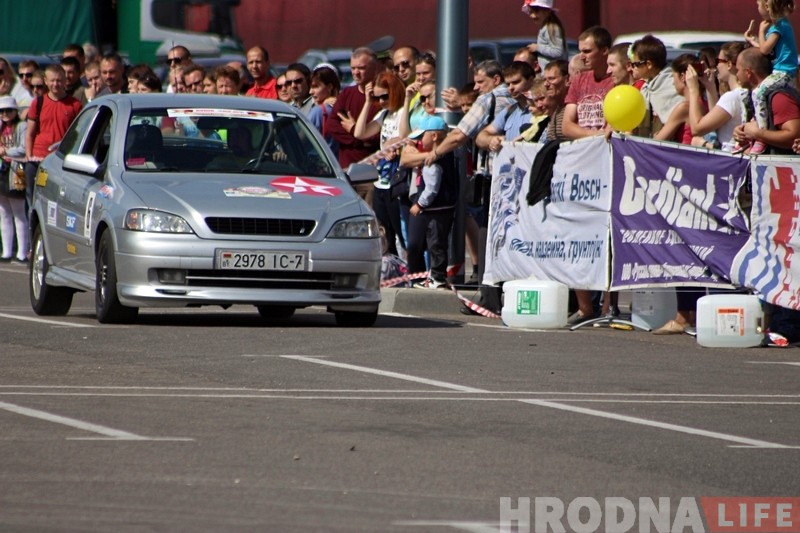 Віртуозы руля з розных гарадоў Беларусі сабраліся ў Гродне Віртуозы руля з розных гарадоў Беларусі сабраліся ў Гродне