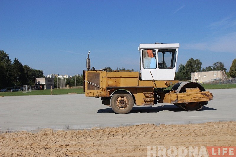 Яшчэ адно футбольнае поле са штучным газонам з'явіцца ў Гродне Яшчэ адно футбольнае поле са штучным газонам з'явіцца ў Гродне