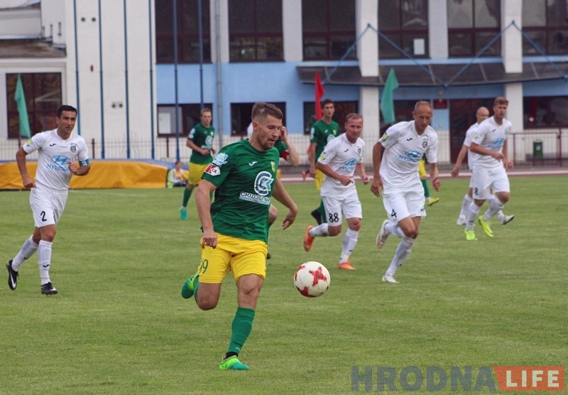 "Нёман" выпускае ў Гродне перамогу над "Іслаччу" "Нёман" выпускае ў Гродне перамогу над "Іслаччу"