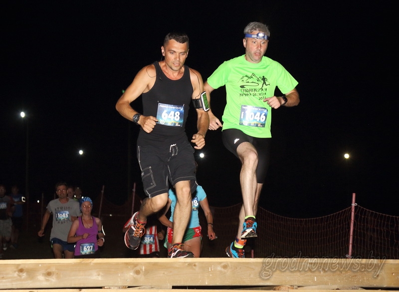 Начны забег: «Гродзенская начная дзясятка» набірае папулярнасць Начны забег: «Гродзенская начная дзясятка» набірае папулярнасць