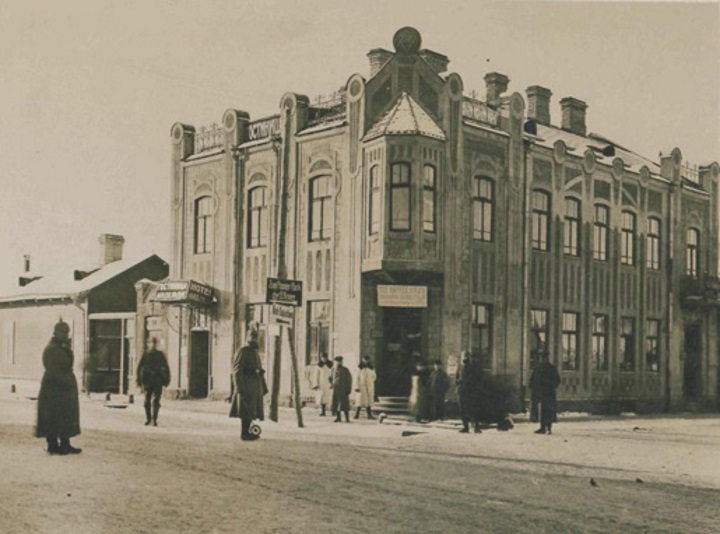 Самы прыгожы мадэрновы будынак старога Гродна: гісторыя адной "Надзеі" Самы прыгожы мадэрновы будынак старога Гродна: гісторыя адной "Надзеі"