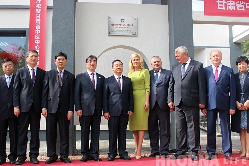 Кітайцы ўрачыста завяршылі будаўніцтва медыцынскага цэнтра ў Гродне Кітайцы ўрачыста завяршылі будаўніцтва медыцынскага цэнтра ў Гродне