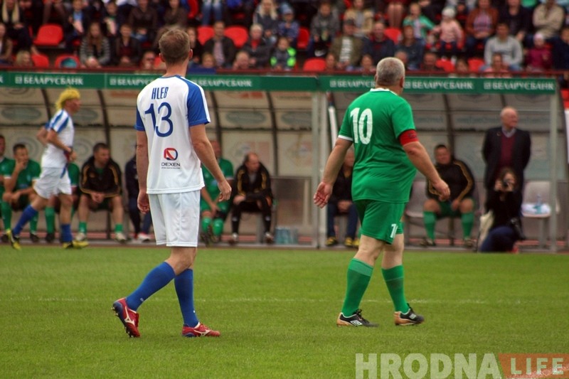 Зоркі эстрады ў Гродне згулялі ўнічыю з камандай Мечыслава Гоя Зоркі эстрады ў Гродне згулялі ўнічыю з камандай Мечыслава Гоя