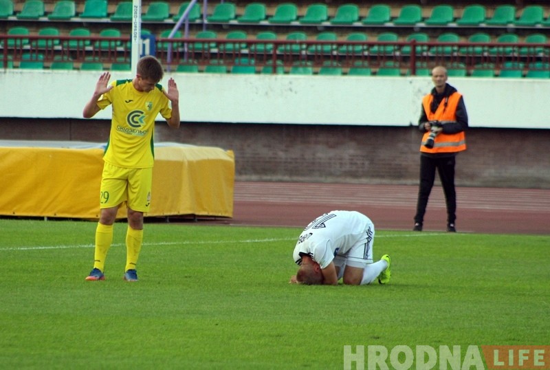 Гродзенскія футбалісты другі матч запар прайграюць. На гэты раз "Тарпеда-БелАЗ" Гродзенскія футбалісты другі матч запар прайграюць. На гэты раз "Тарпеда-БелАЗ"