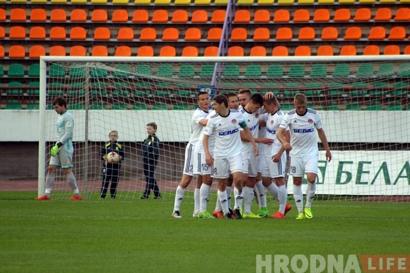 Гродзенскія футбалісты другі матч запар прайграюць. На гэты раз "Тарпеда-БелАЗ" Гродзенскія футбалісты другі матч запар прайграюць. На гэты раз "Тарпеда-БелАЗ"